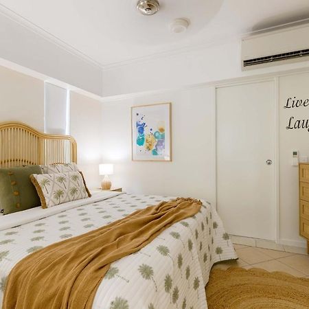 Oasis Luxe On Macrossan Street - Stylish Residence Port Douglas Ngoại thất bức ảnh