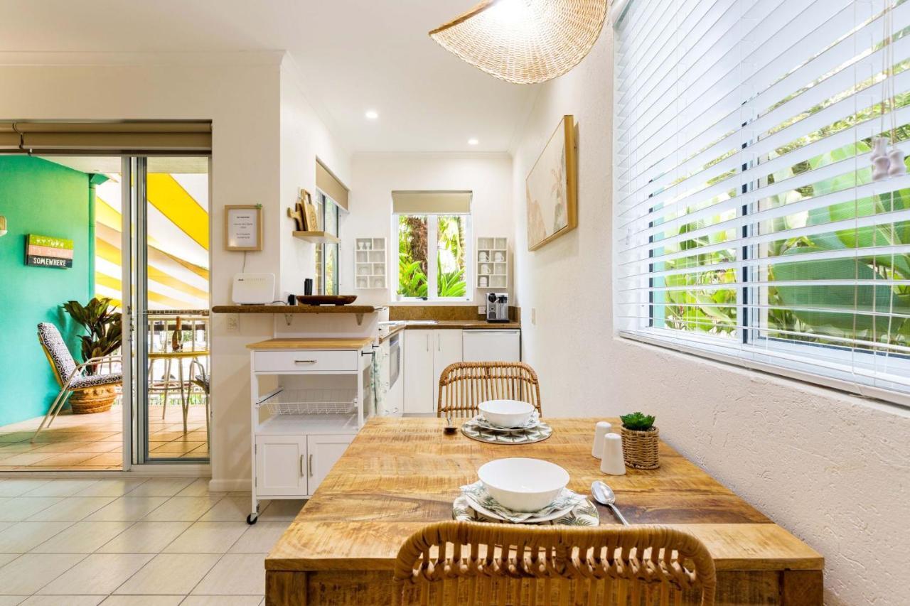 Oasis Luxe On Macrossan Street - Stylish Residence Port Douglas Ngoại thất bức ảnh