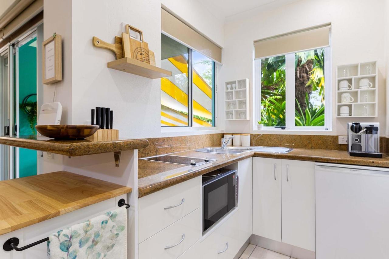 Oasis Luxe On Macrossan Street - Stylish Residence Port Douglas Ngoại thất bức ảnh