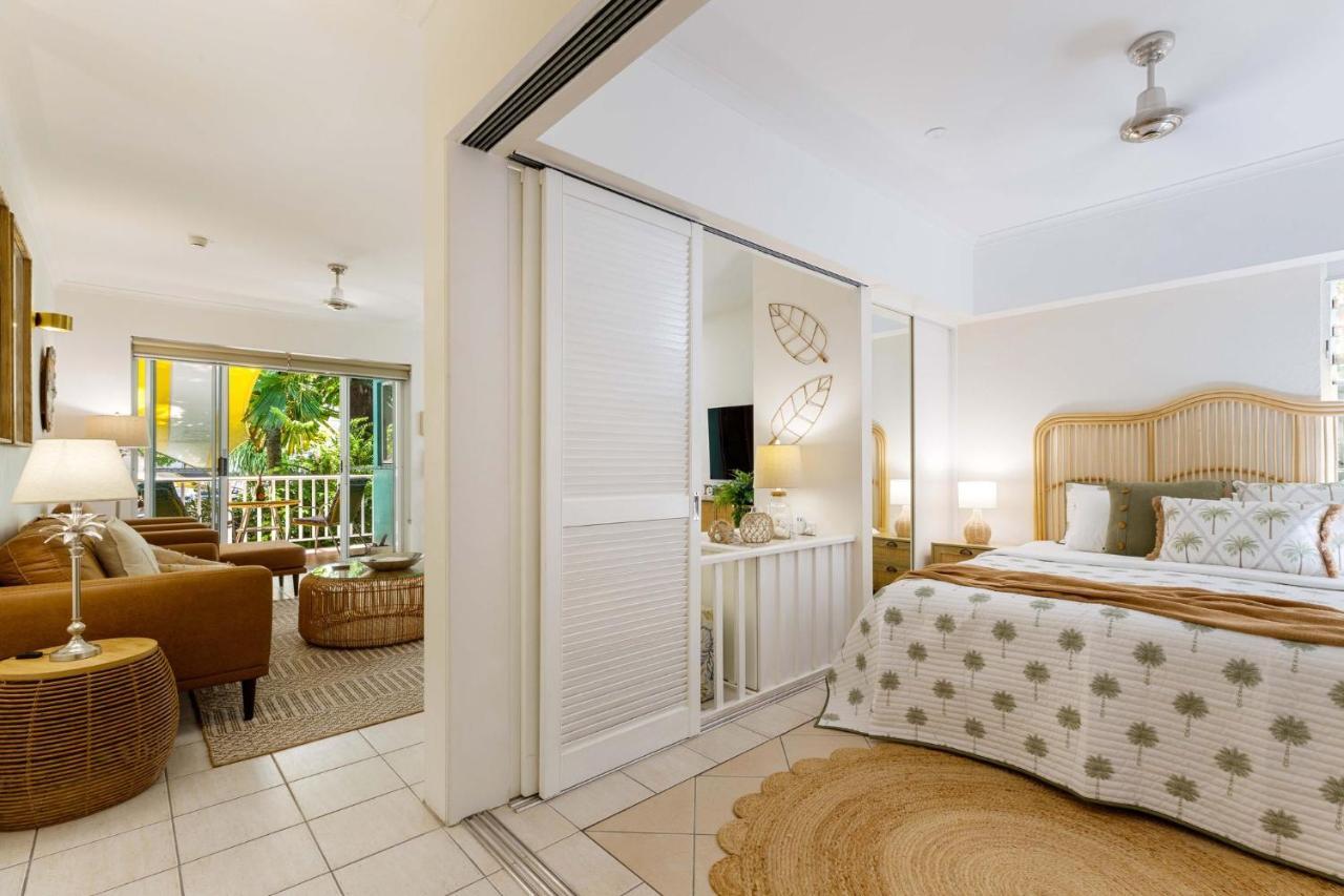Oasis Luxe On Macrossan Street - Stylish Residence Port Douglas Ngoại thất bức ảnh