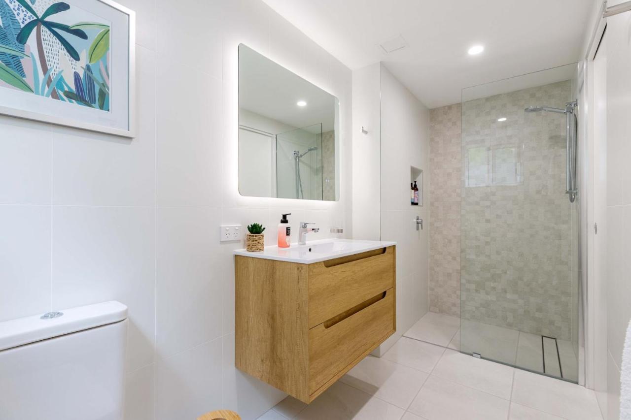 Oasis Luxe On Macrossan Street - Stylish Residence Port Douglas Ngoại thất bức ảnh